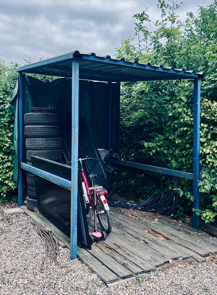 Afdak houthok fietsenstalling, Ophalen, Gebruikt, Metaal, Overige typen