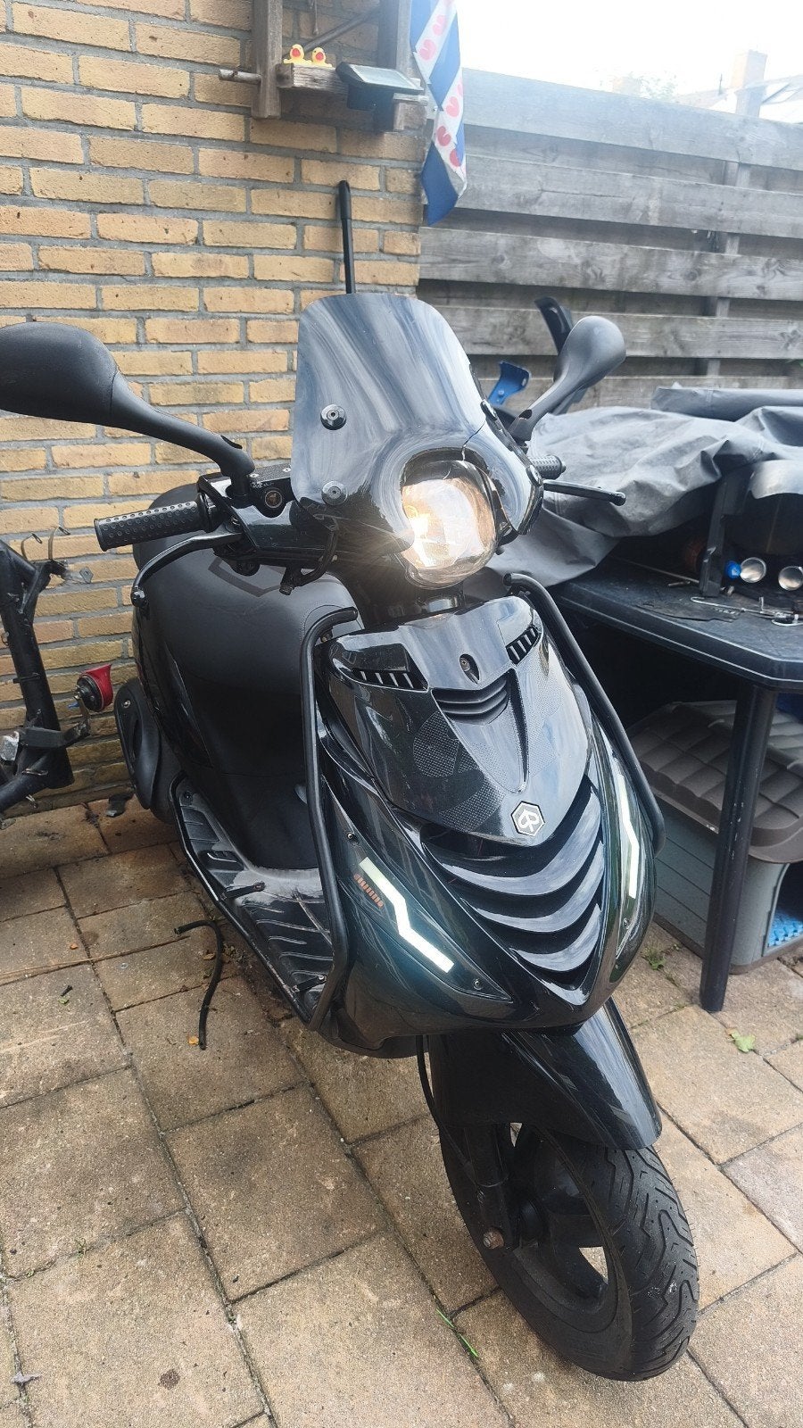 Piaggio Zip 4-takt 80cc, Ophalen of Verzenden, Zo goed als nieuw, Overige typen, Piaggio