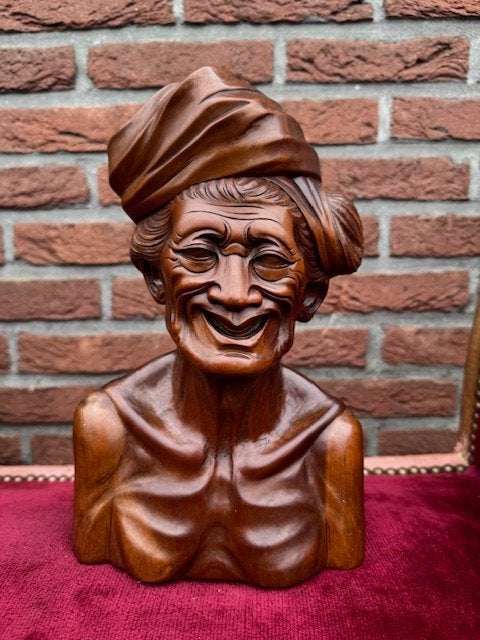 apart  Balinees houten beeld, lachende oude heer, Antiek en Kunst, Houtsnijwerk, Art deco, Ophalen of Verzenden, Handgemaakt