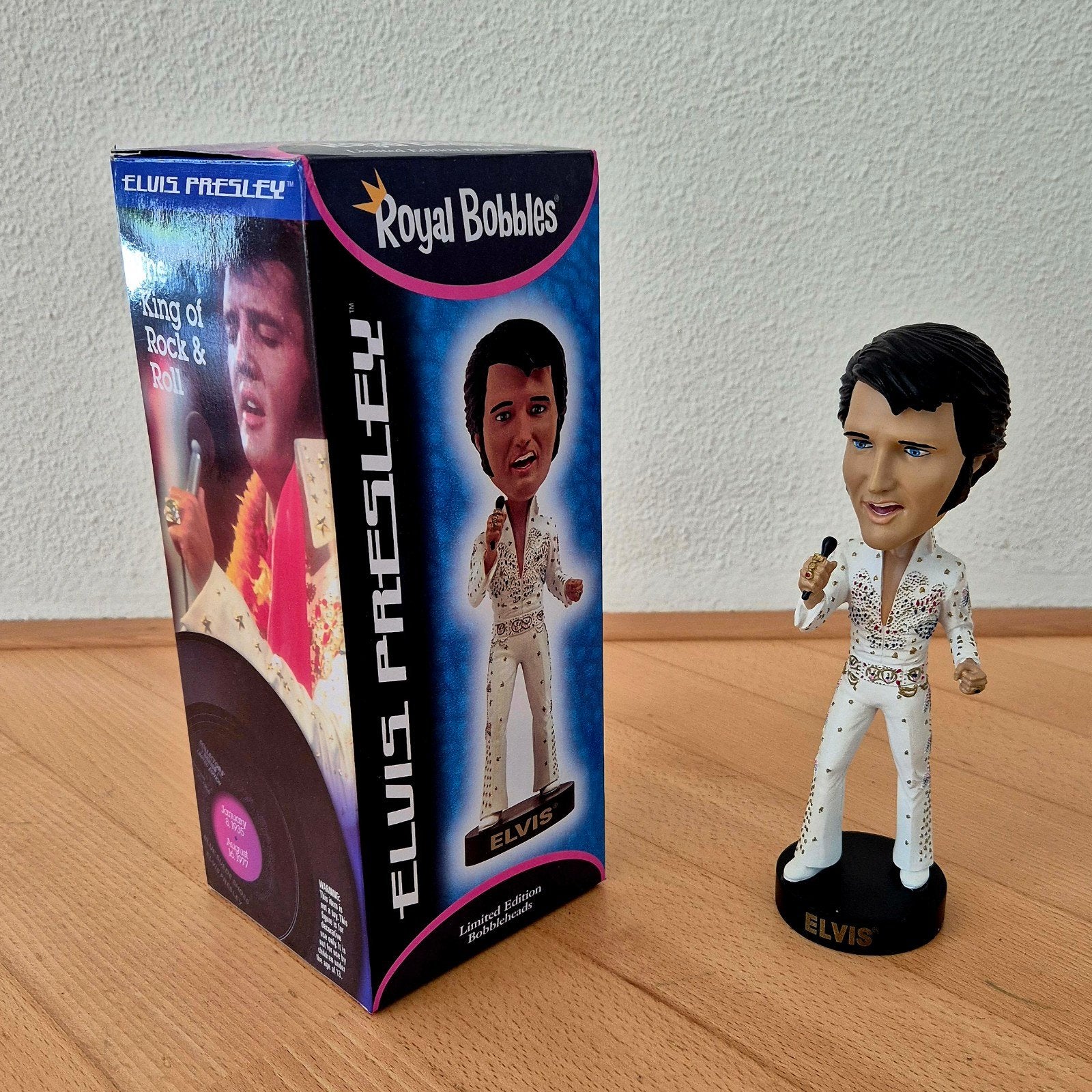 Elvis Presley, The King, The Legend, The Jumpsuit., Verzamelen, Beelden en Beeldjes, Ophalen of Verzenden