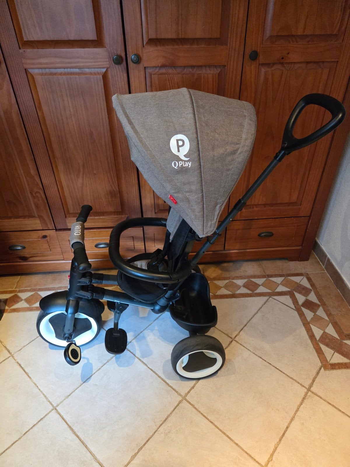 Qplay Rito Driewieler met Duwstang - makkelijk in te klappen, Ophalen, Gebruikt, Qplay, Duwstang
