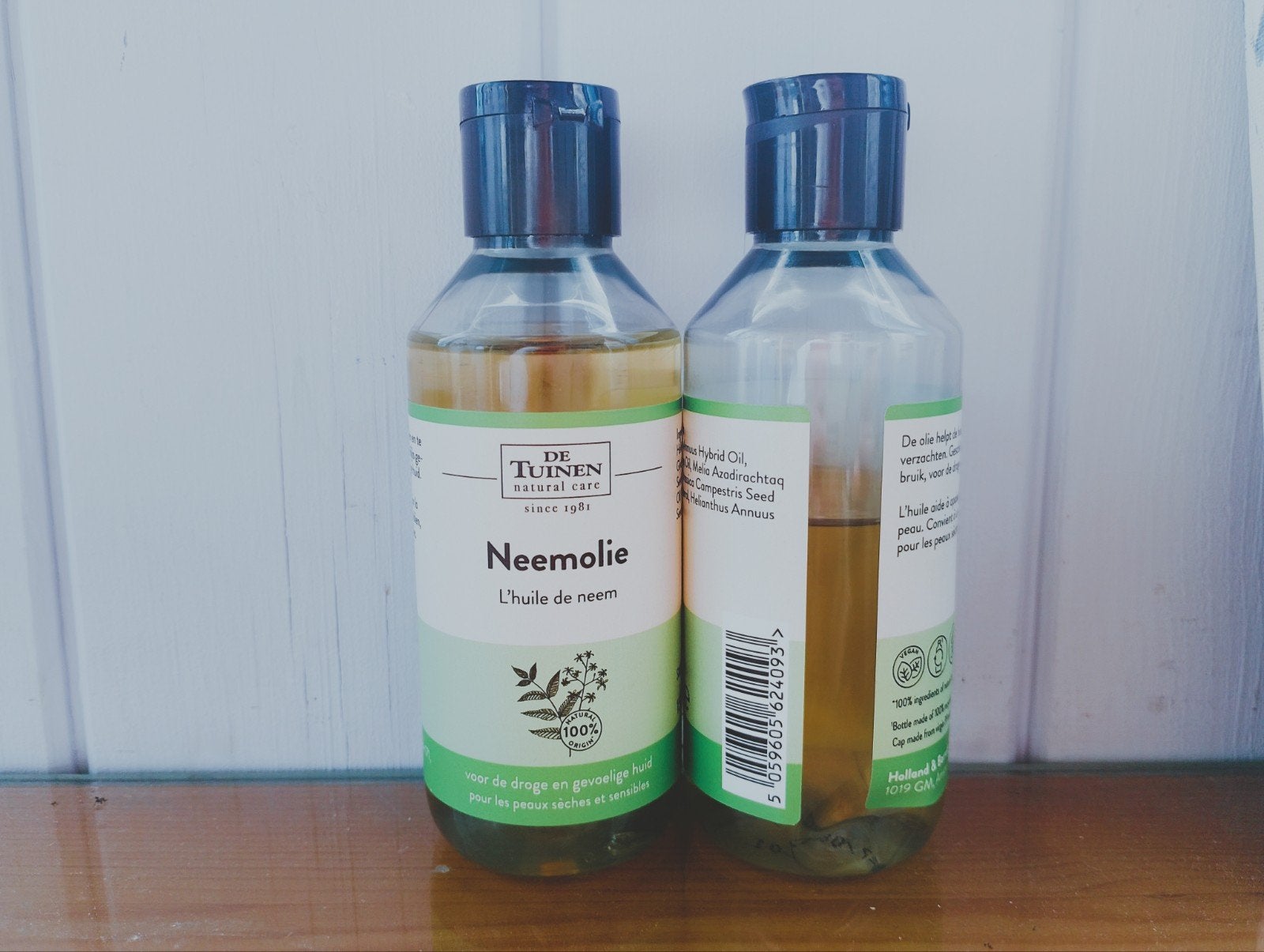 Neemolie - Holland & Barrett, Ophalen of Verzenden, Zo goed als nieuw, Bodylotion, Crème of Olie