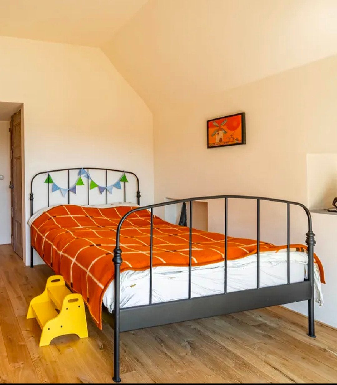 Ikea bed metaal zwart, Ophalen, Zwart, Tweepersoons, Zo goed als nieuw