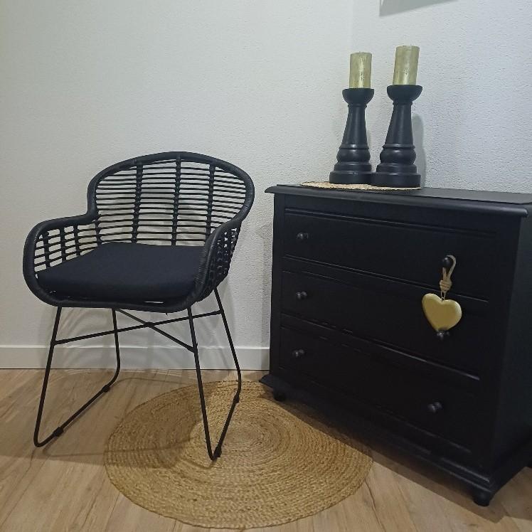 Rotan stoel, Floor, Huis en Inrichting, Stoelen, Ophalen, Zo goed als nieuw, Bruin, Eén