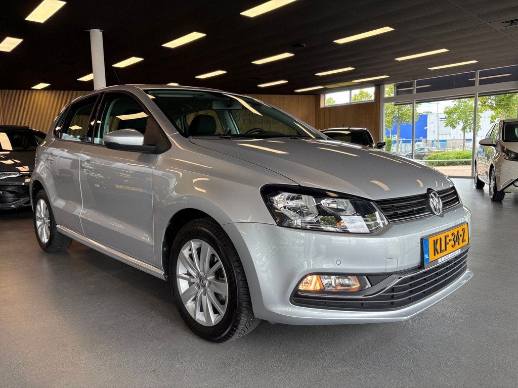 Volkswagen POLO 1.2 TSI Comfortline, Auto's, Volkswagen, Gebruikt, Euro 6, 4 cilinders, Bedrijf