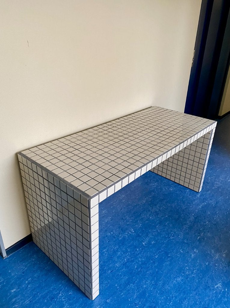 Handgemaakt keramisch betegeld bureau / tafel, Ophalen, Gebruikt