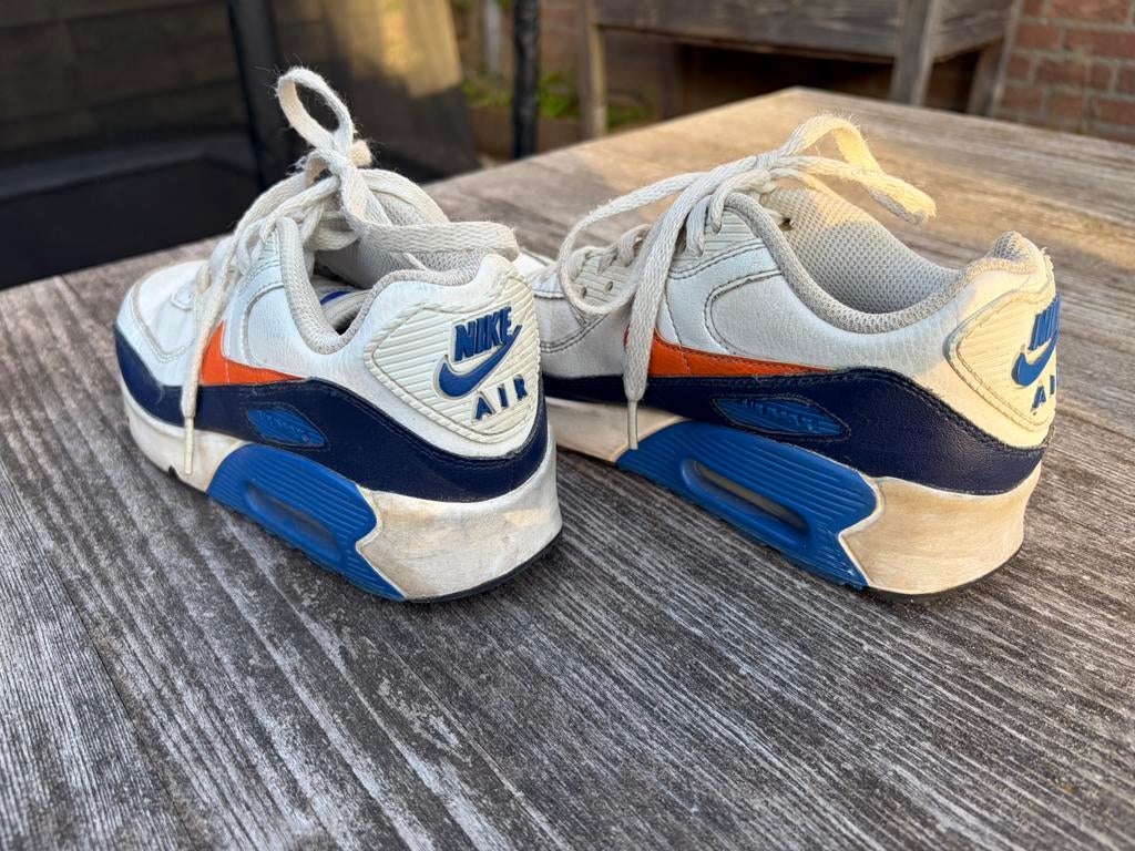 Nike Air kinderschoenen maat 36, Ophalen, Jongen of Meisje, Schoenen, Zo goed als nieuw