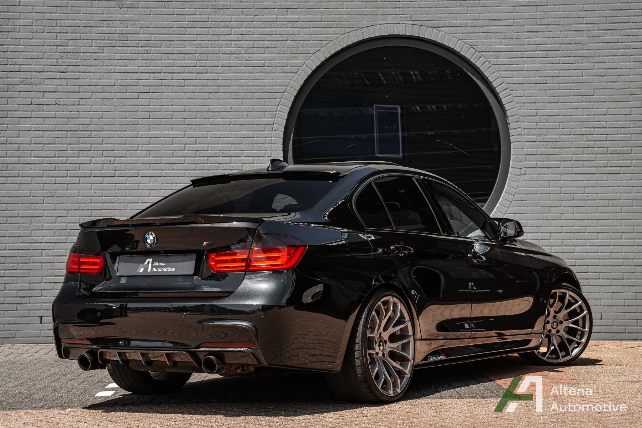 BMW 3-serie 335i M-sport, schuif/kantel dak, achteruitrijcam, Automaat, 12 maanden, Achterwielaandrijving, Gebruikt