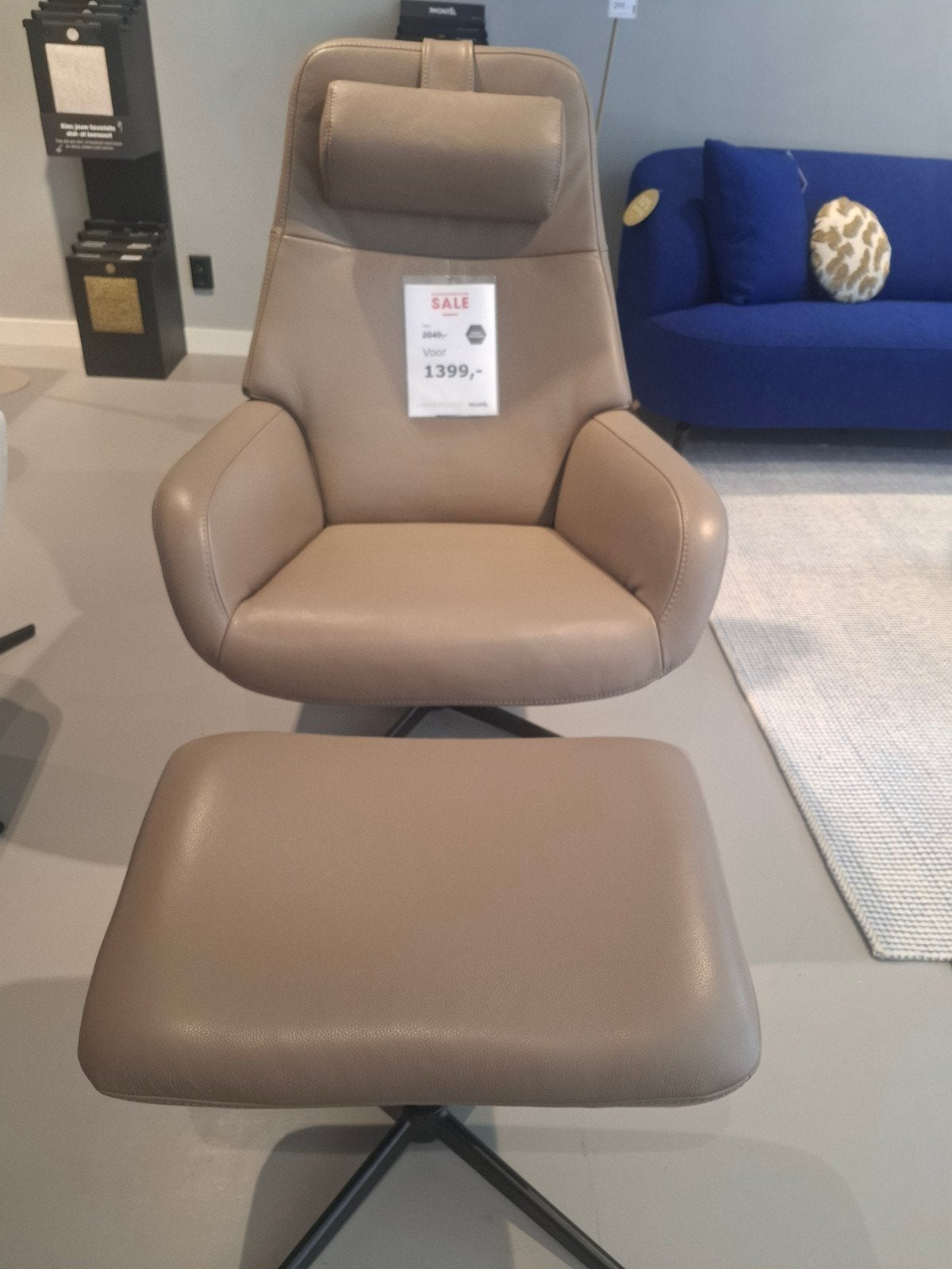 Leren relaxfauteuil met voetenbank - Zo goed als nieuw, Ophalen, Modern, Comfortabel, 75 tot 100 cm, Zo goed als nieuw