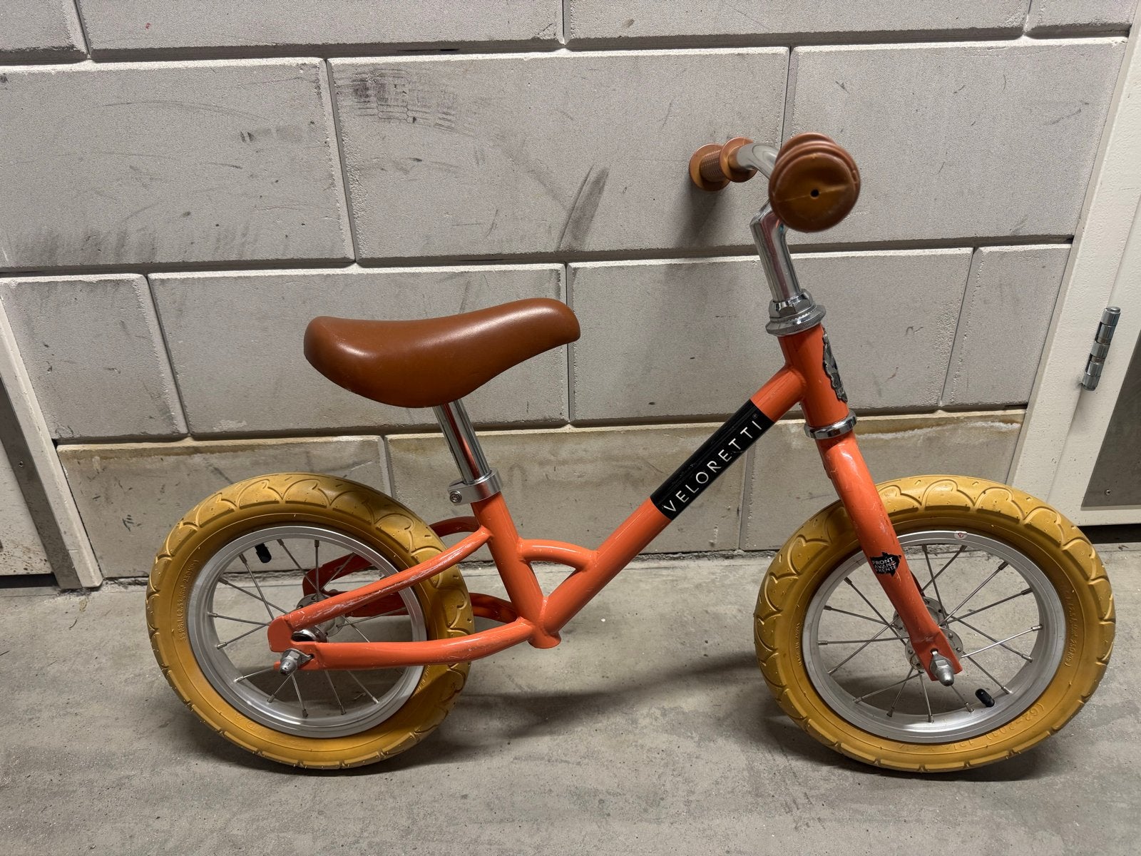 Veloretti Mini - loopfiets koraal, Ophalen, Gebruikt, Loopfiets