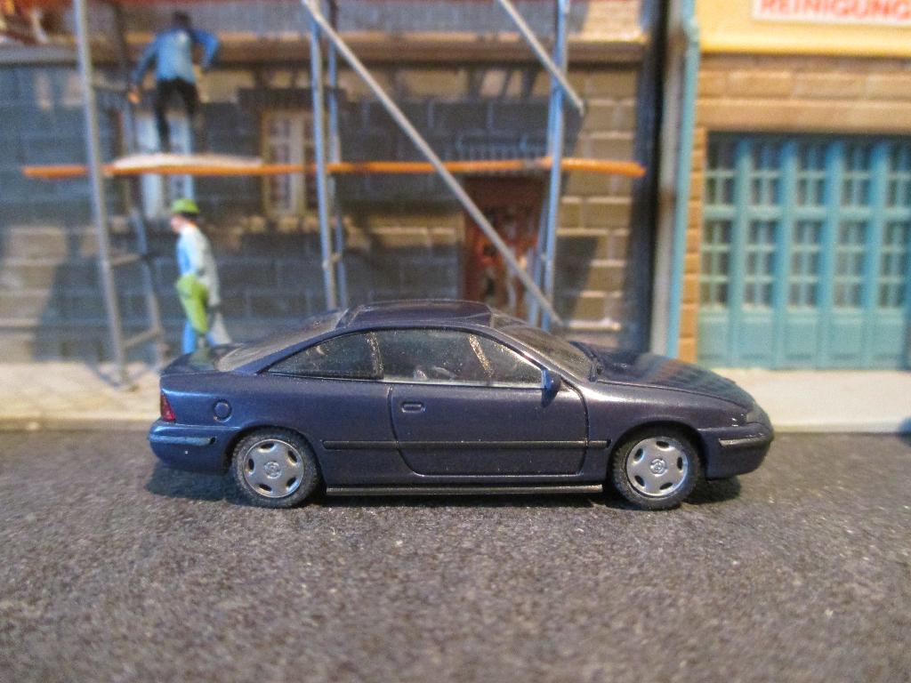 Opel Calibra - Rietze rood, Ophalen of Verzenden, Zo goed als nieuw, Auto, Rietze