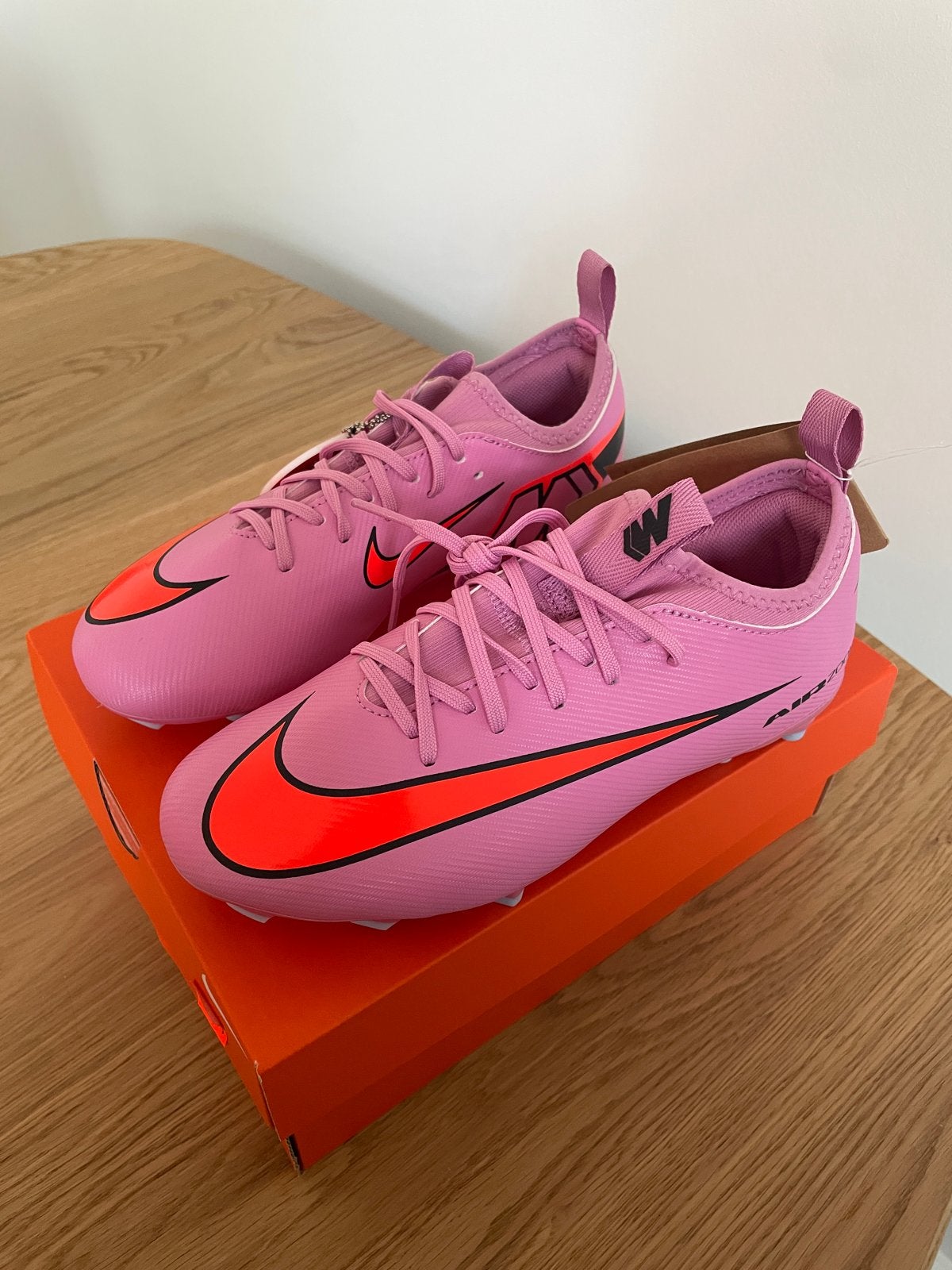 Nieuwe Nike Jr Zoom Vapor 16 Academy FG/MG voetbalschoenen, Ophalen of Verzenden, Nieuw, Schoenen