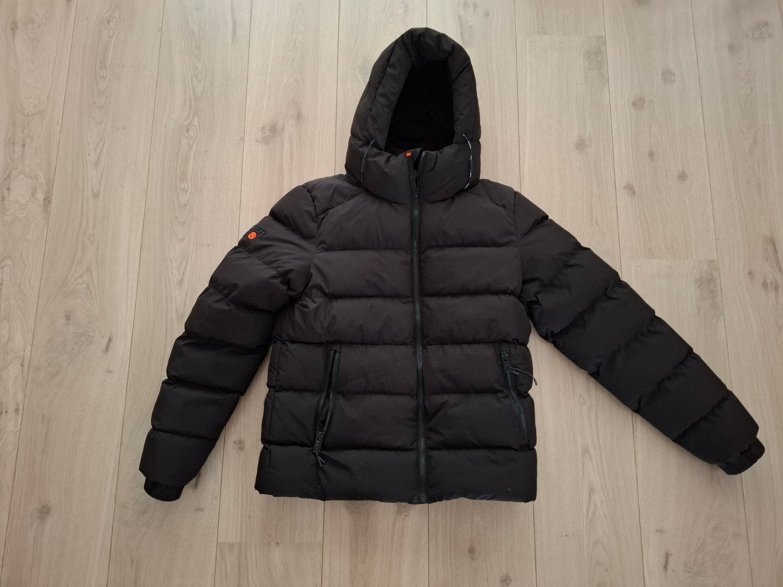 Superdry winterjas heren maat M, Zwart, Overige maten, Ophalen of Verzenden, Zo goed als nieuw