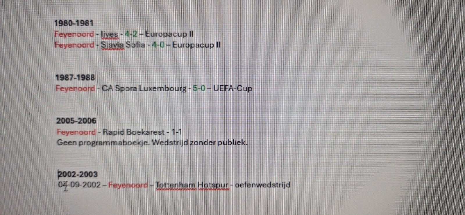 Gezocht: 4 programmaboekjes Feyenoord.  lees, Ophalen of Verzenden