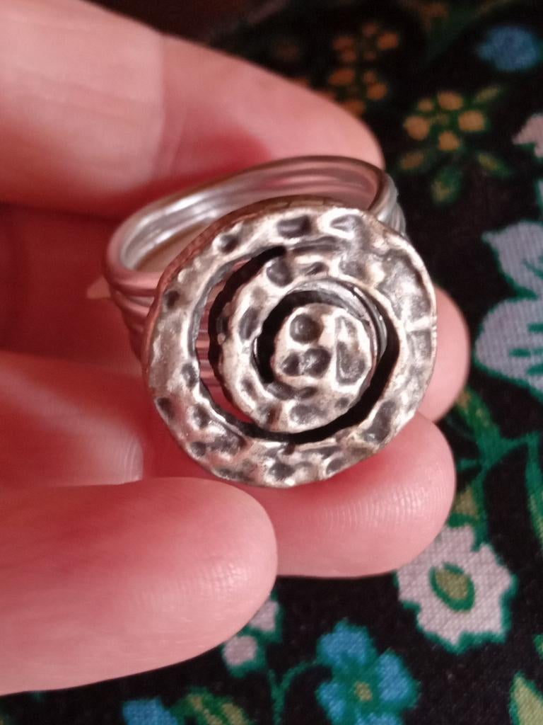 Handgemaakte ring, maat 21, Sieraden, Tassen en Uiterlijk, Ringen, Overige materialen, 20 of groter, Nieuw, Ophalen of Verzenden