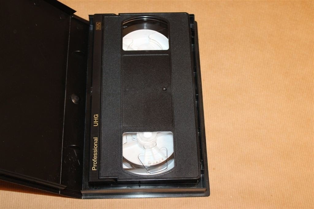 Emmercompascuum VHS Video Jaren 50 60, Unieke Beelden, Ophalen of Verzenden, Gelezen