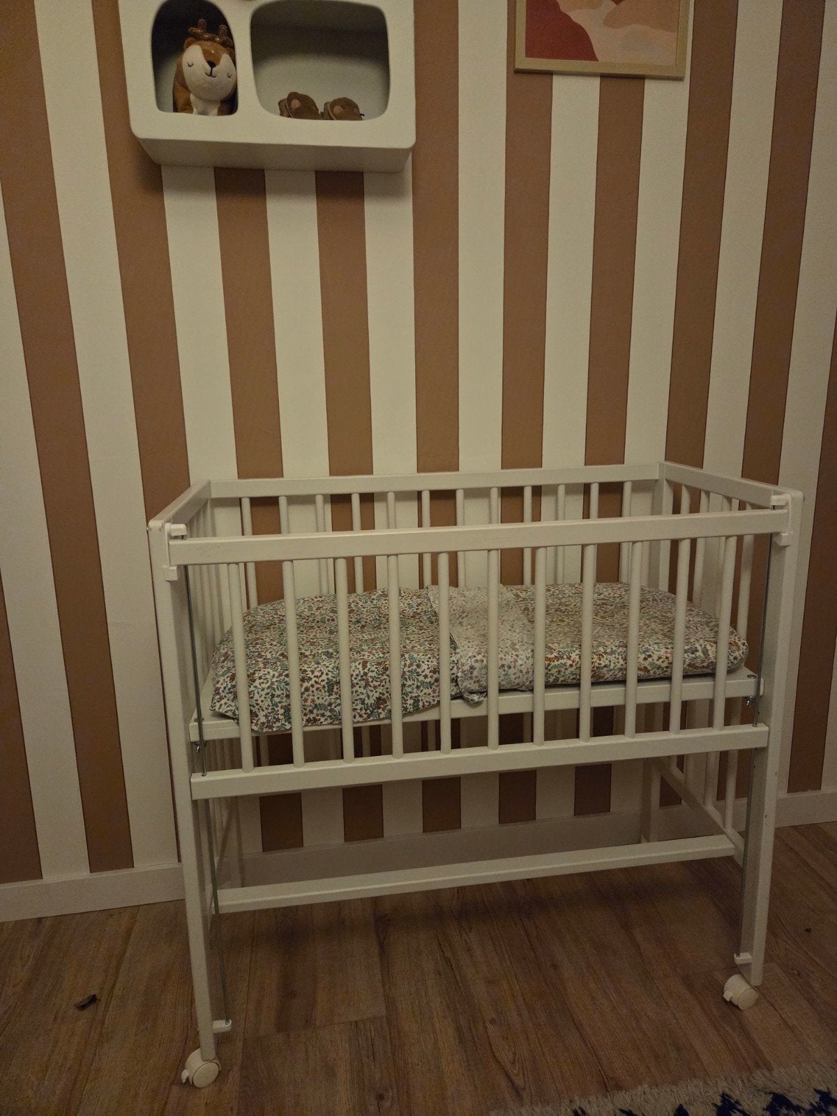 Co-sleeper wieltjes Fillikid + matras, moltons & beddengoed, Zo goed als nieuw, Minder dan 140 cm, Minder dan 70 cm, Ophalen