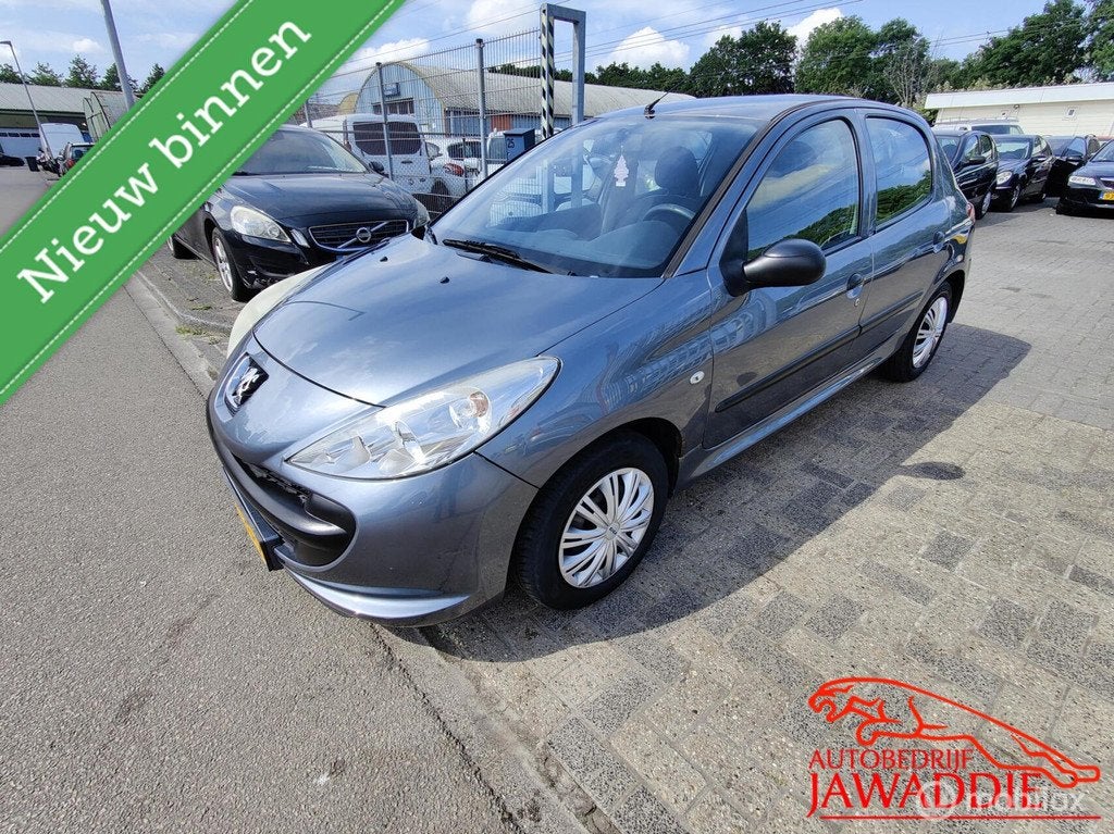 Peugeot 206 + 1.1 XR, 5 drs, NW APK tot 06-05-2027, Auto's, Peugeot, Voorwielaandrijving, 206+, Gebruikt, 60 pk