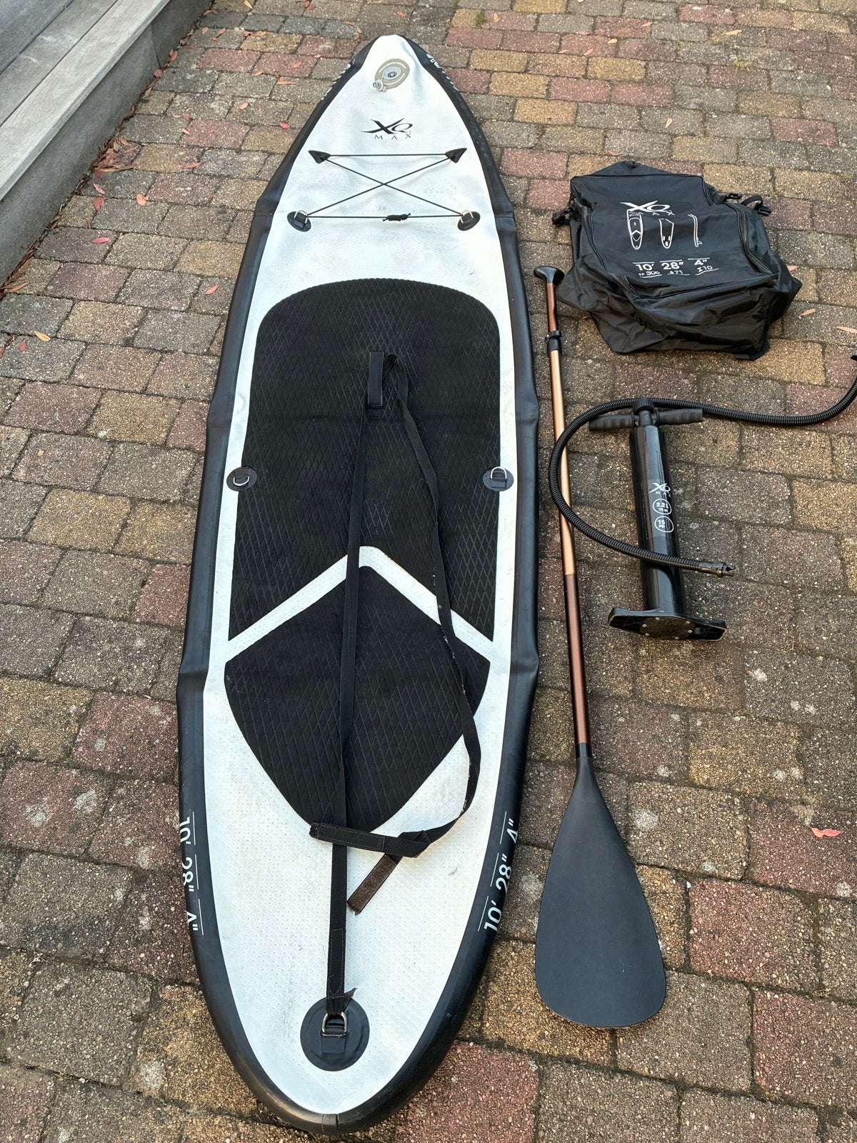 XQ Max SUP Board 10' 28" 4" met peddel en pomp en draagtas, Watersport en Boten, Ophalen of Verzenden, Zo goed als nieuw