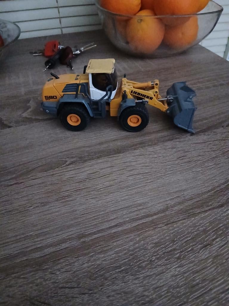 Soofol LIEBHERR 580 VAN SIKU 1.50, Ophalen of Verzenden, Tractor of Landbouw, SIKU