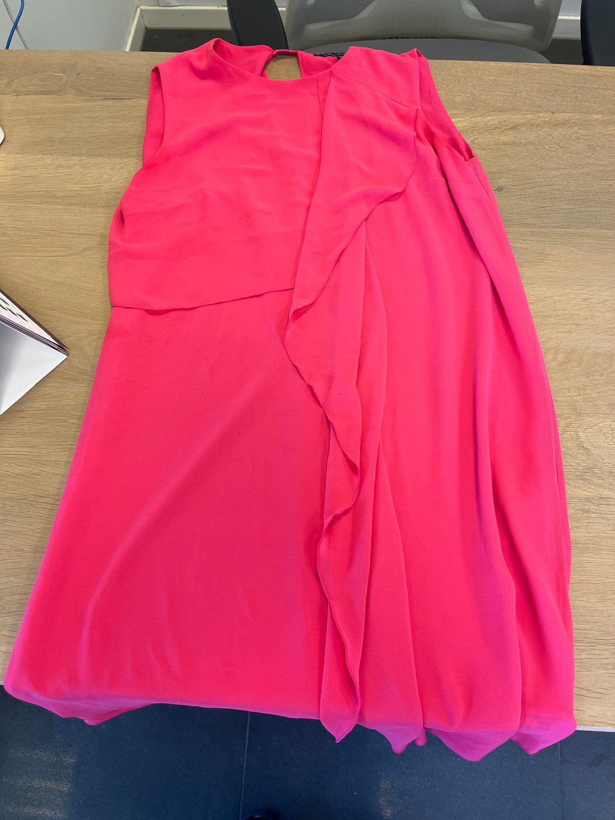 French Connection roze jurk met ruches, Maat 38/40 (M), Ophalen of Verzenden, Roze, Gedragen