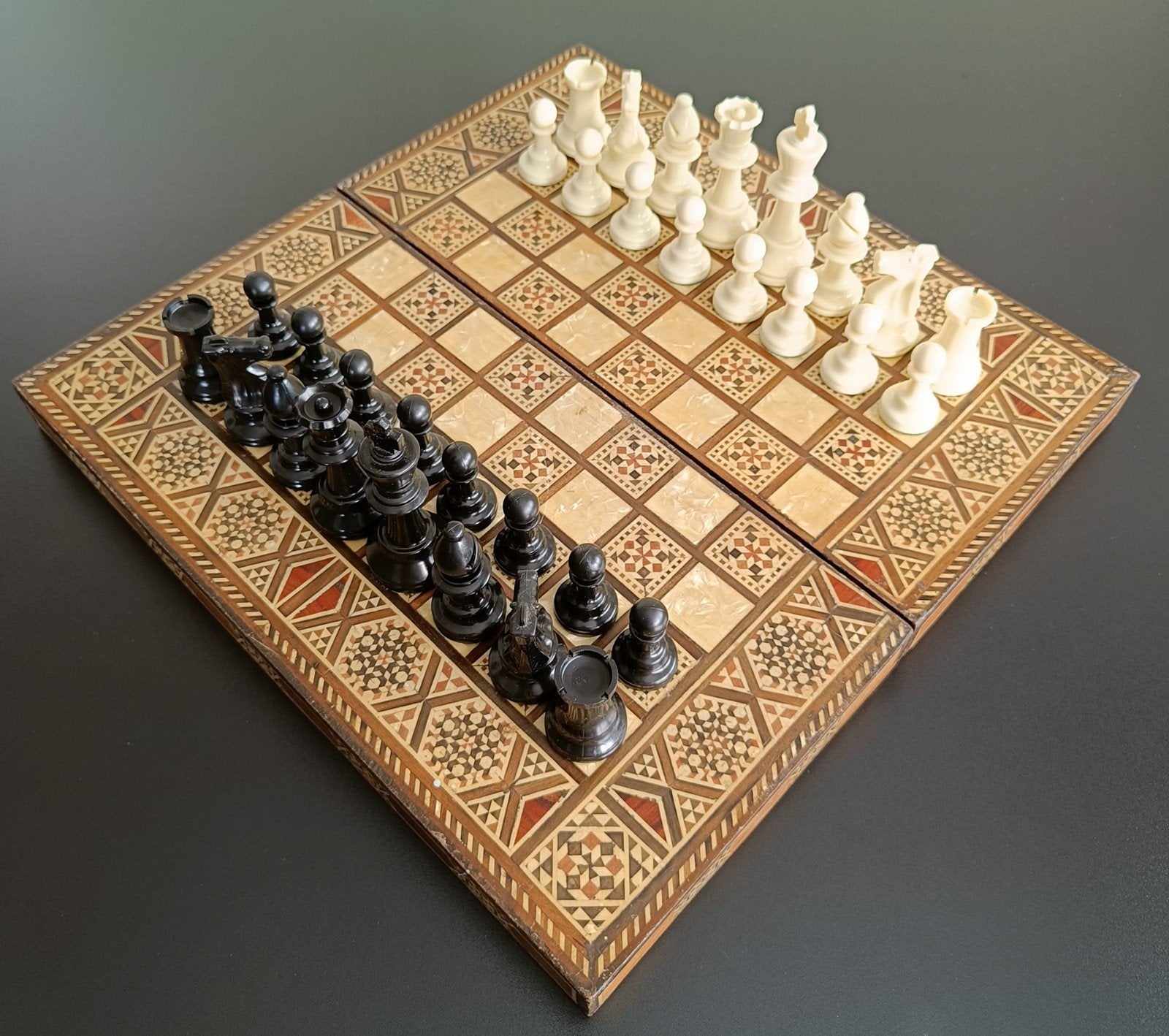 Schaakspel ingelegt hout/parelmoer bord., Ophalen of Verzenden