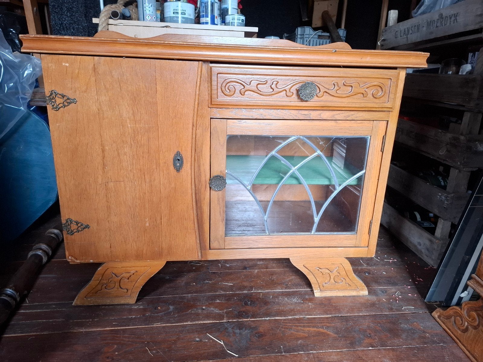 eikenhouten kastje met glas-in-lood, Ophalen, Gebruikt