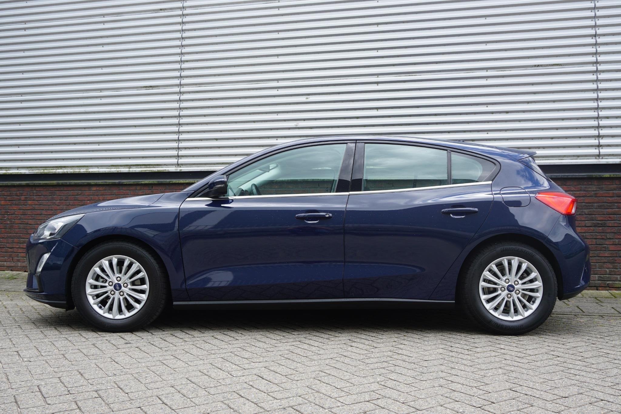 Ford Focus 1.0 EcoB.125PK Titanium Business/1e Eigenaar/ 100, Gebruikt, Euro 6, Blauw, Origineel Nederlands