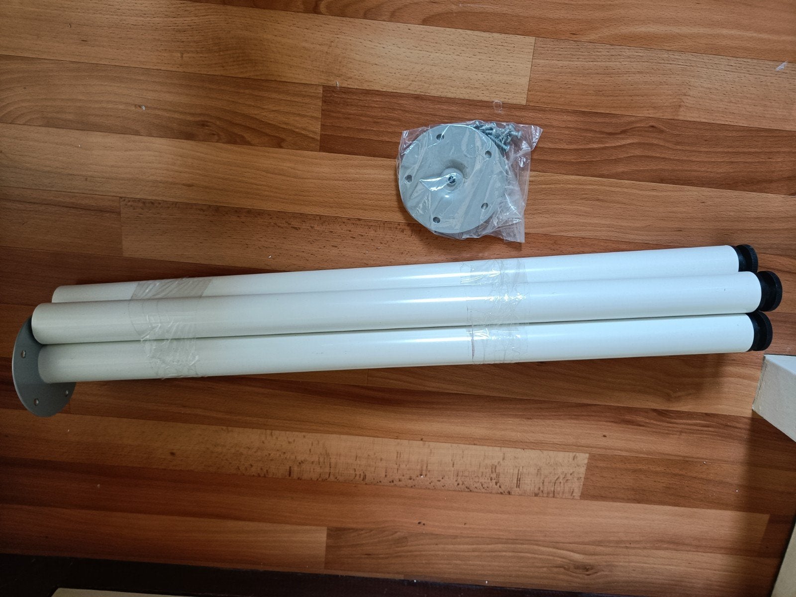 IKEA bureaublad met 4 poten - Wit, Ophalen, Gebruikt, IKEA, Wit