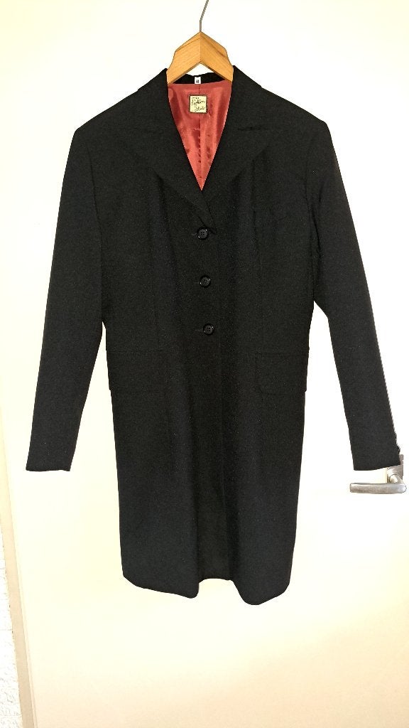 Mooie nette lange zwarte blazer / jasje maat 44 (zgan), Verzenden, Zwart, Maat 42/44 (L), Zo goed als nieuw