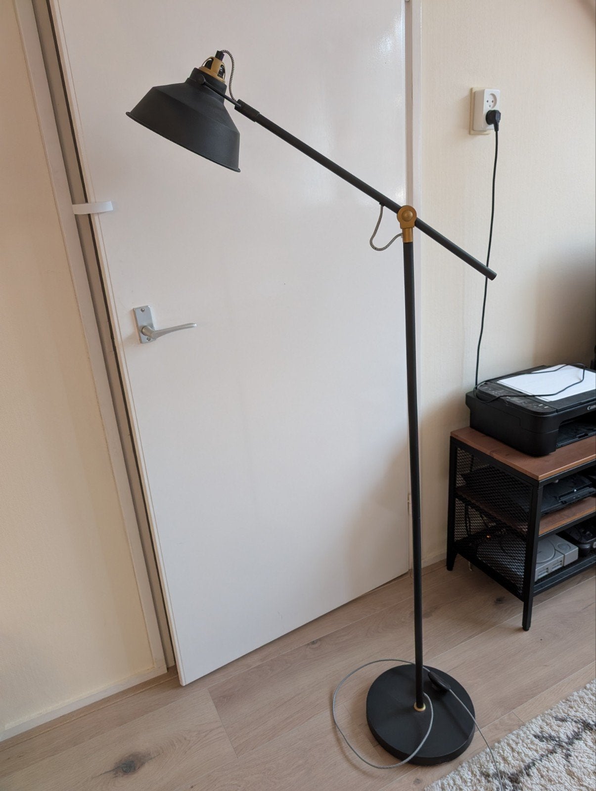 Vloerlamp te koop, Ophalen, Zo goed als nieuw, 150 tot 200 cm
