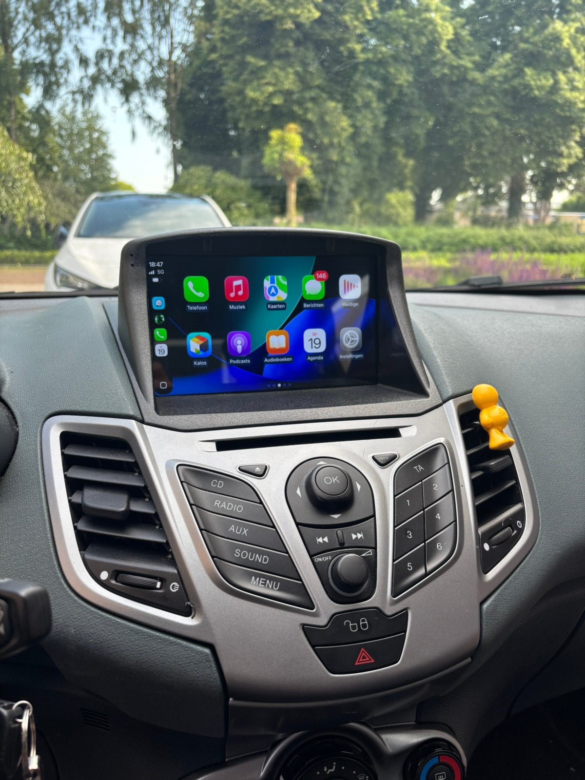 Ford fiesta carplay inclusief montage op locatie, Ophalen of Verzenden, Nieuw