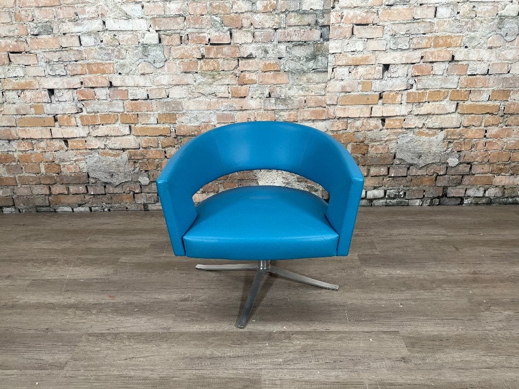 Montis Turner – Blauw leer | Gerard van den Berg