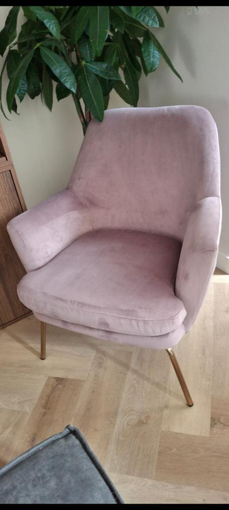 Relaxfauteuil Ulla (Fluweel Roze) Te koop (Stoel / Fauteuil), Huis en Inrichting, Ophalen, Zo goed als nieuw, 75 tot 100 cm, Minder dan 50 cm