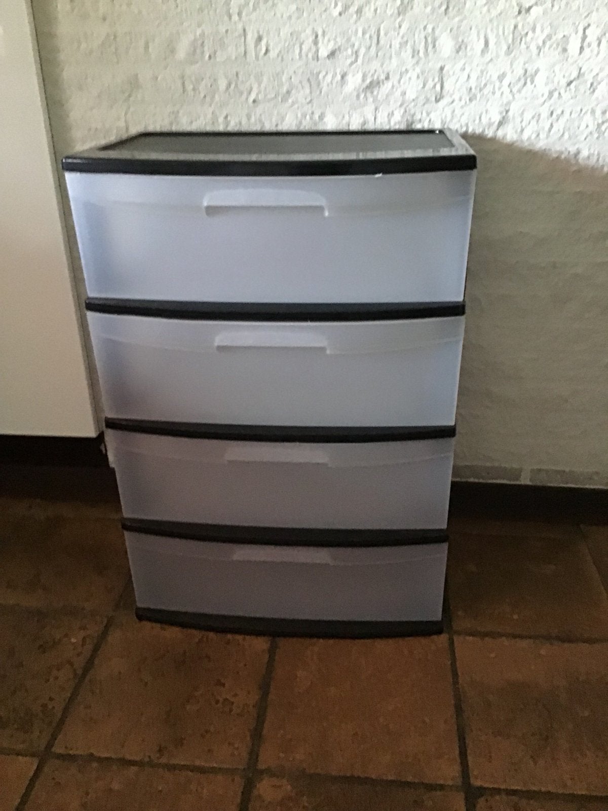 Zo goed als nieuwe plastic ladenkast - 80x56x40 cm, Ophalen, Kunststof, 50 tot 100 cm, Zo goed als nieuw
