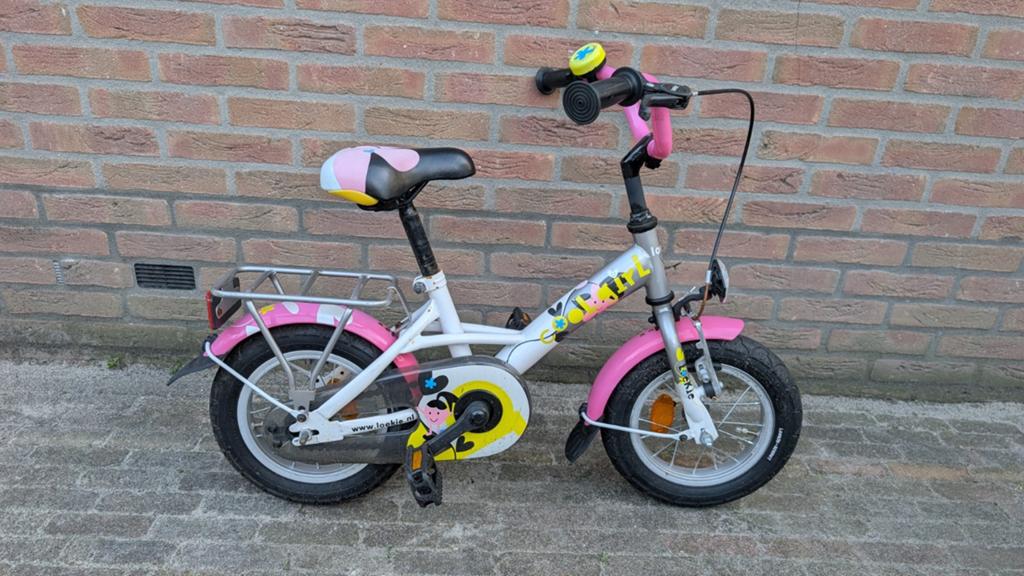 Leuke roze kinderfiets 12 inch - Ideaal voor de kleintjes!, Fietsen en Brommers, Fietsen | Kinderfietsjes, Terugtraprem, LOEKIE
