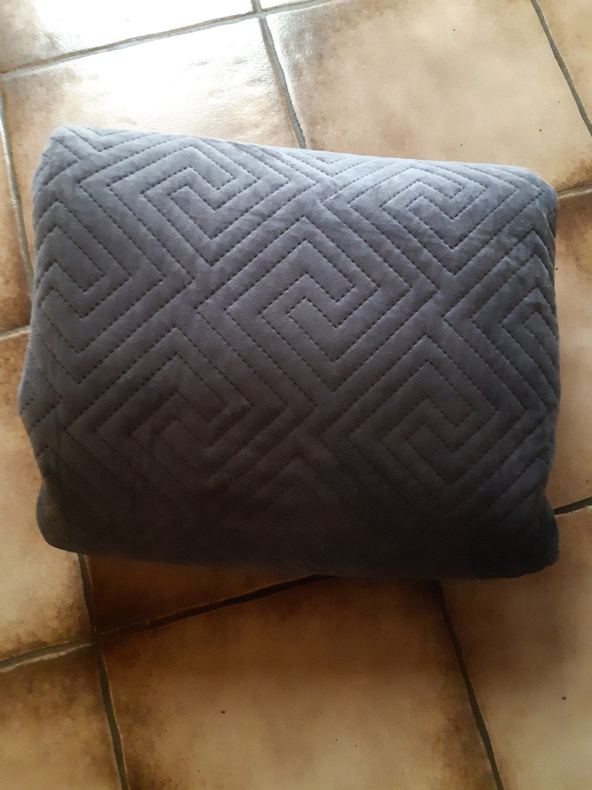 Bedsprei 220 x 240 NIEUW., Dekbedovertrek, Ophalen of Verzenden, Grijs, Nieuw