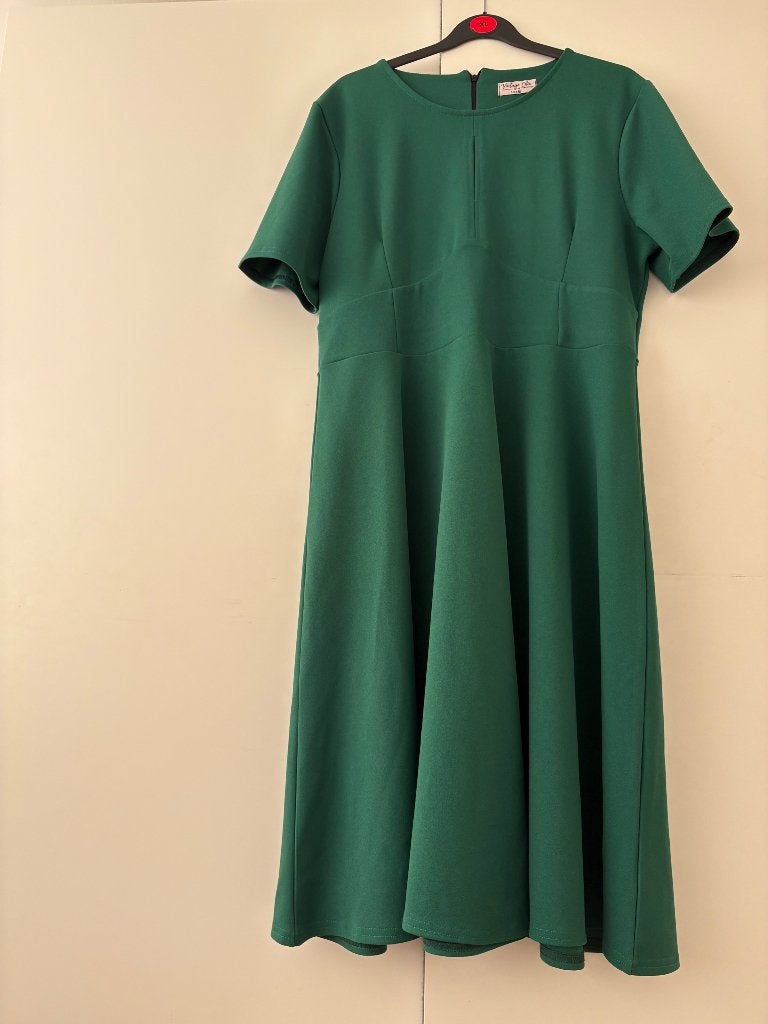 Solange swing jurk XL, Verzenden, Maat 42/44 (L), Gedragen, Onder de knie
