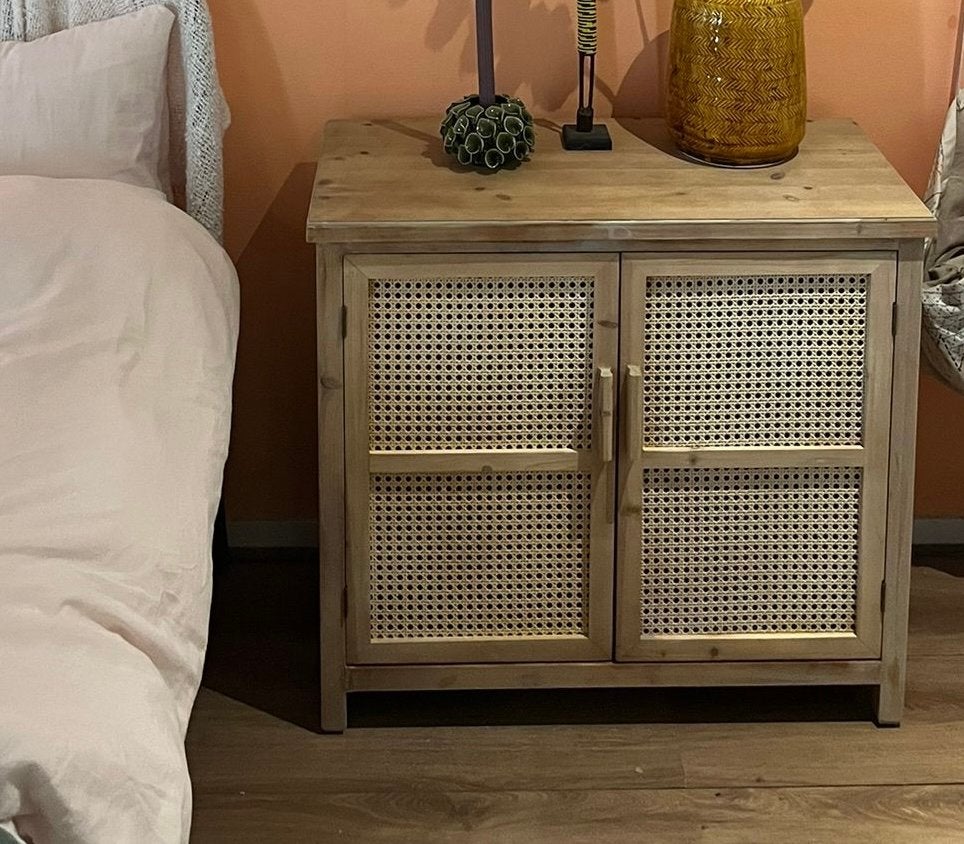 Houten kastje met rotan deuren - 80x40x72 cm, Ophalen, Gebruikt