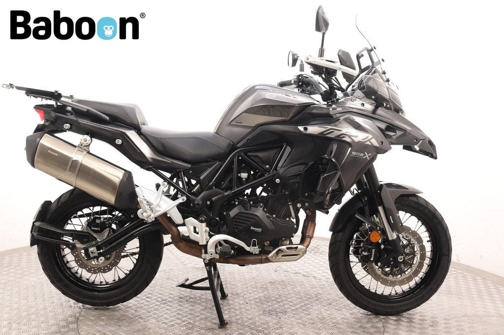 Benelli TRK 502 X (bj 2023), Motoren, Motoren | Schademotoren, Overige merken, Toermotor, ABS