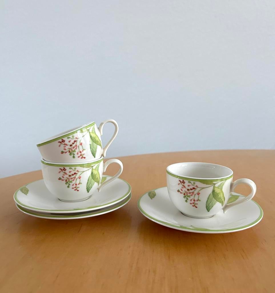 Villeroy & Boch Green Garland mokkakopjes met schotels., Ophalen of Verzenden, Zo goed als nieuw, Porselein, Kop en/of schotel