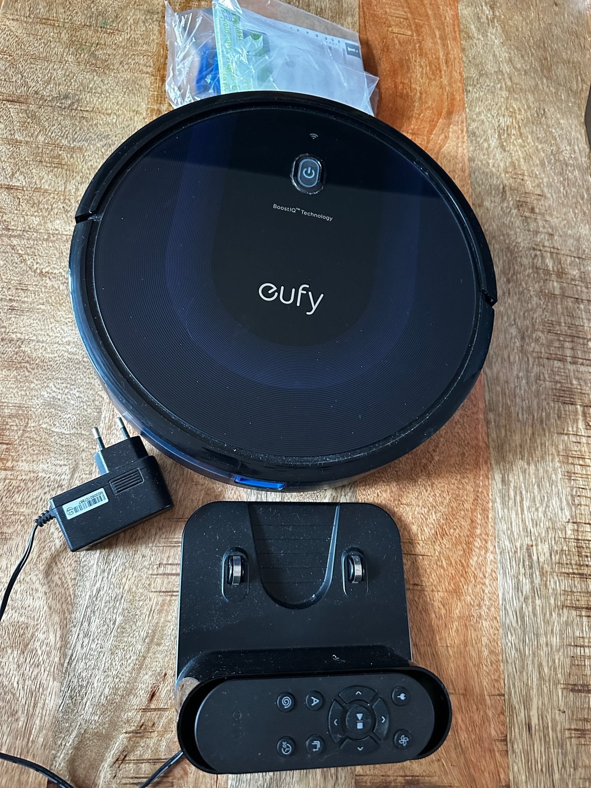 Eufy RoboVac 15C Max Robotstofzuiger, Overige merken, Gebruikt, Robotstofzuiger, Reservoir