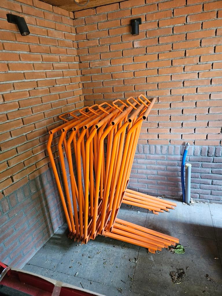 Pallet standaards voor 4 pallets, Ophalen, Overige houtsoorten, Minder dan 200 cm, Pallet