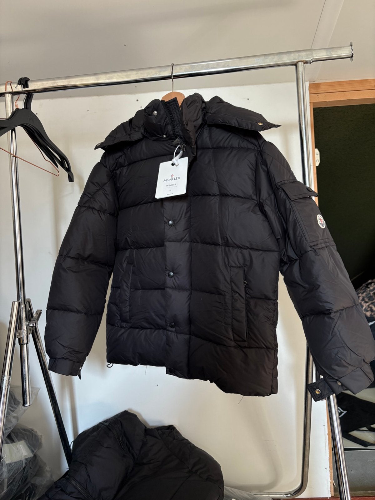 Moncler vezere XS S M L NFC, Ophalen of Verzenden, Zo goed als nieuw, Maat 46 (S) of kleiner, Zwart