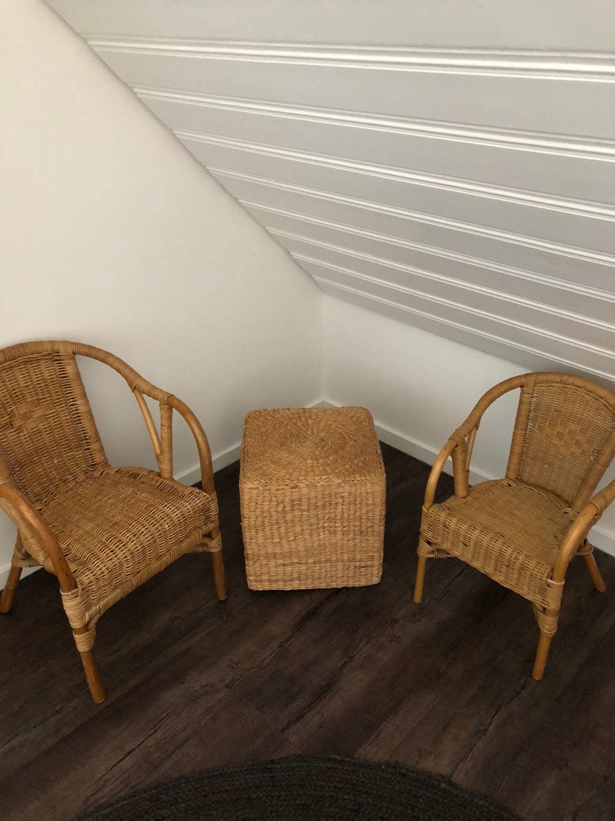 2 rotan stoeltjes en een rotan tafeltje, Ophalen, Gebruikt