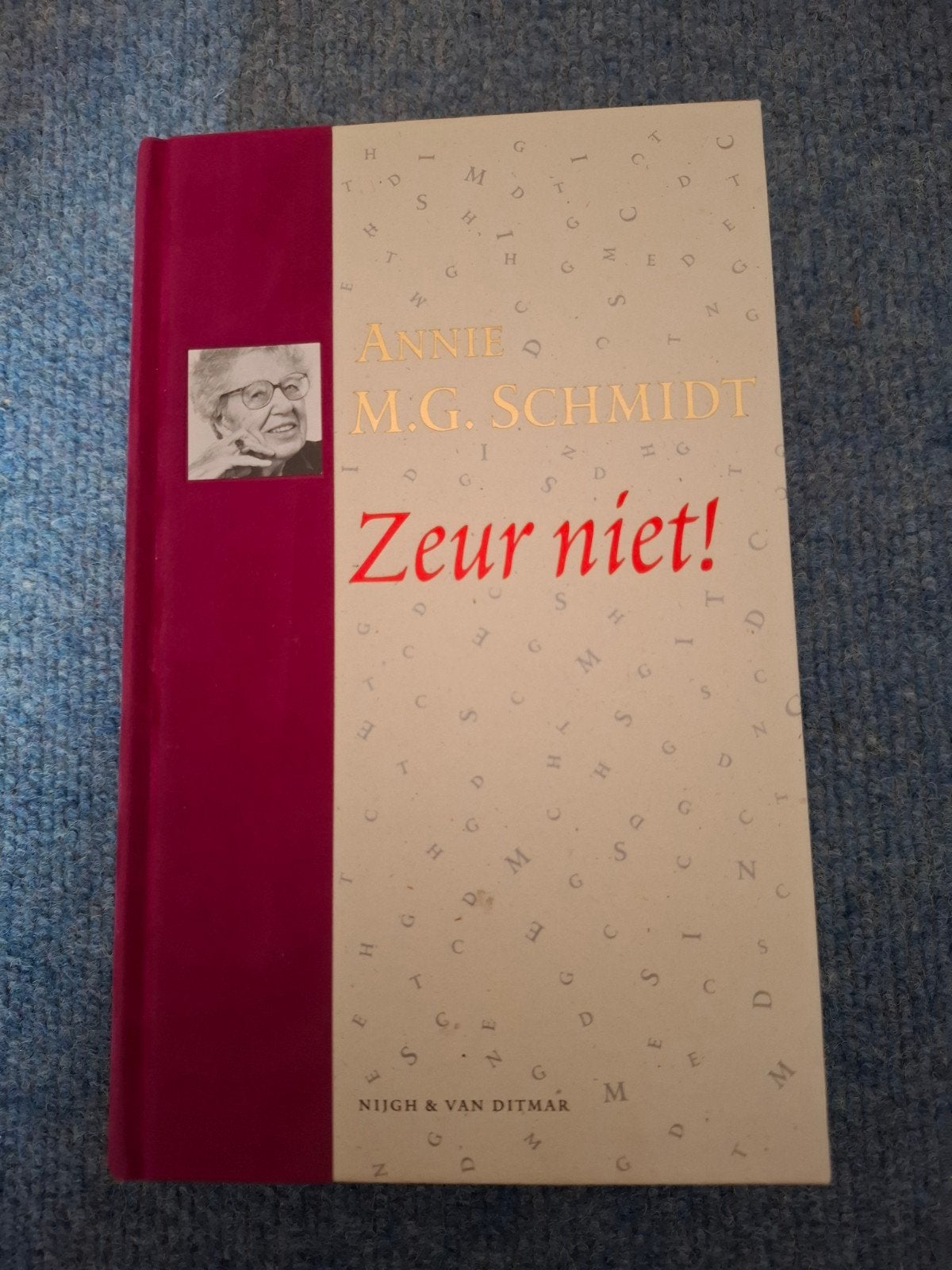 Annie M.G. Schmidt - Zeur niet! (Boek met DVD), Ophalen of Verzenden, Zo goed als nieuw, Annie M.G. Schmidt, Nederland