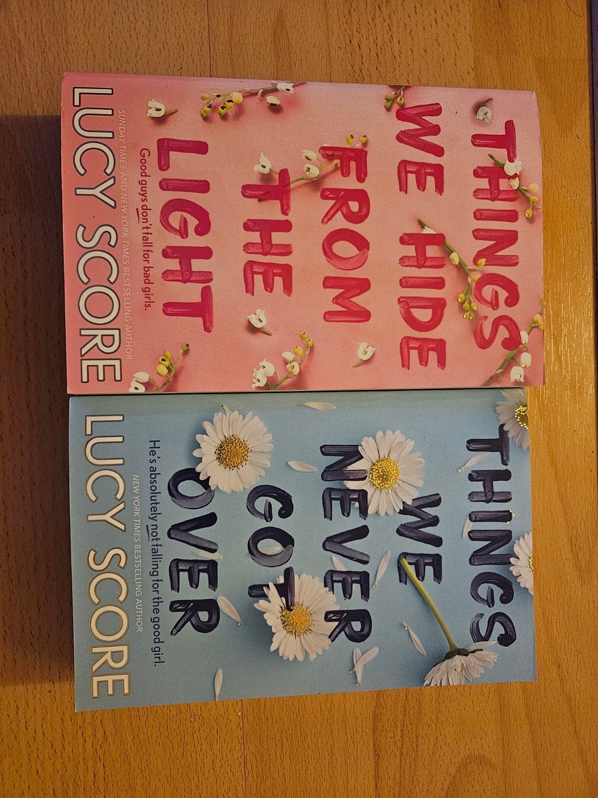 Lucy Score boeken: Things We Hide From The Light & Things we, Boeken, Ophalen of Verzenden, Nieuw, Lucy Score