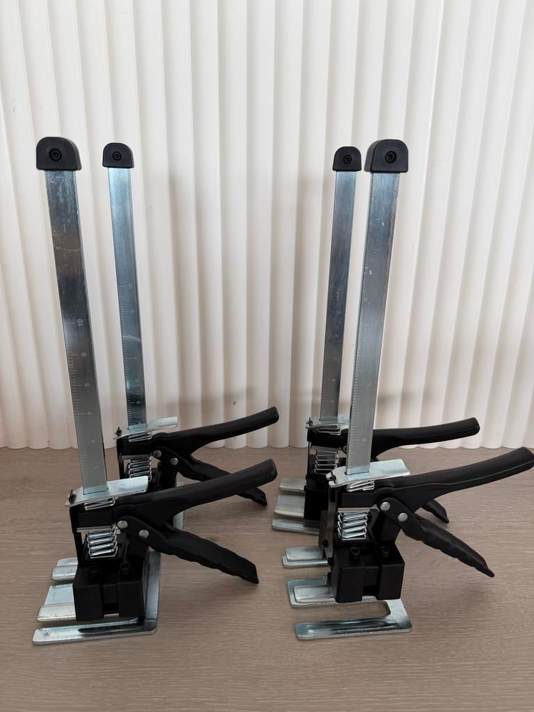 Set van 4 tegelheffers / tegeldragers, Verzenden, Zo goed als nieuw