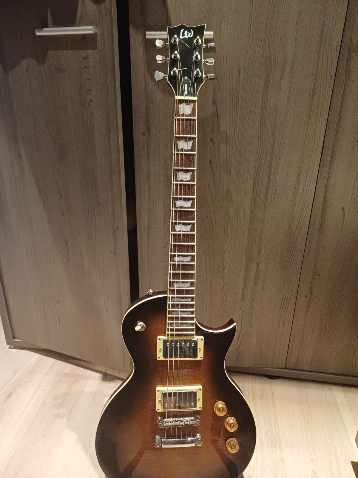 Esp ltd ec-256, Ophalen, Zo goed als nieuw, Solid body, Overige merken