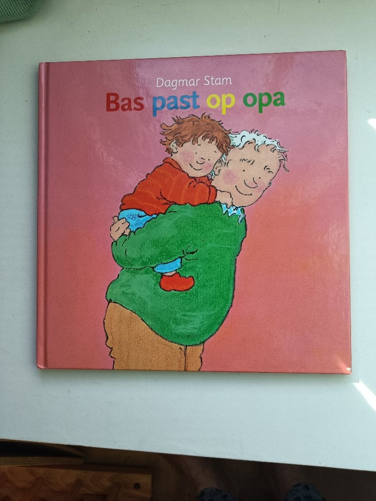 Dagmar Stam – Bas past op opa, Ophalen of Verzenden, Dagmar Stam, Fictie algemeen
